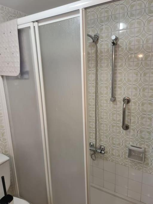 Perforaciones Y Rozas Fernandez Suarez Sl Apartment เลออน ภายนอก รูปภาพ